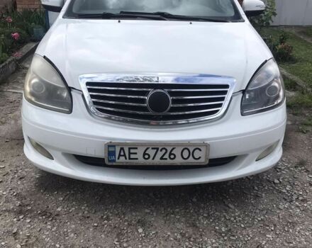 Белый Джили Мапл, объемом двигателя 0 л и пробегом 200 тыс. км за 3199 $, фото 6 на Automoto.ua