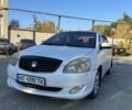 Белый Джили Мапл, объемом двигателя 1.8 л и пробегом 160 тыс. км за 2358 $, фото 4 на Automoto.ua