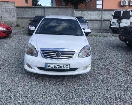 Белый Джили Мапл, объемом двигателя 0 л и пробегом 200 тыс. км за 3200 $, фото 3 на Automoto.ua