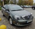 Сірий Джилі Мапл, об'ємом двигуна 2 л та пробігом 110 тис. км за 4000 $, фото 1 на Automoto.ua