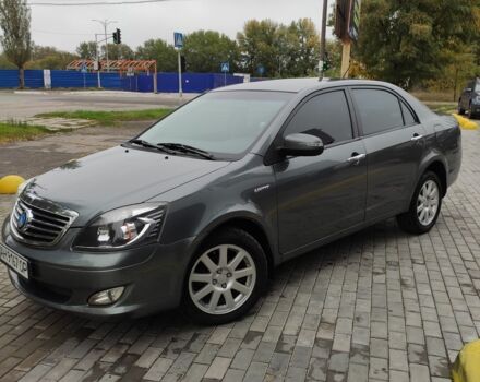 Сірий Джилі Мапл, об'ємом двигуна 2 л та пробігом 110 тис. км за 4000 $, фото 2 на Automoto.ua
