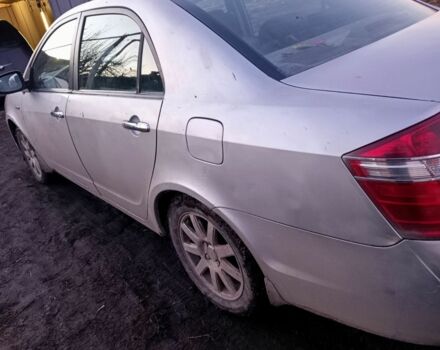 Серый Джили Мапл, объемом двигателя 1.8 л и пробегом 340 тыс. км за 1350 $, фото 3 на Automoto.ua