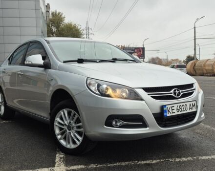 Серый Джили Мапл, объемом двигателя 1.5 л и пробегом 28 тыс. км за 7400 $, фото 18 на Automoto.ua