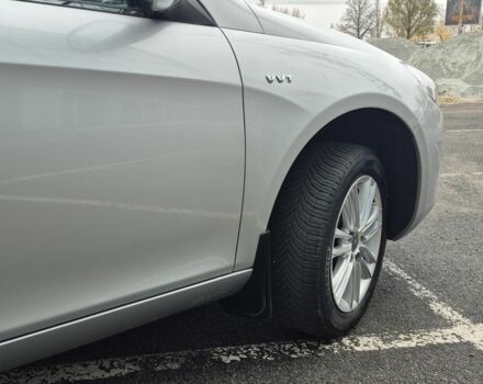 Серый Джили Мапл, объемом двигателя 1.5 л и пробегом 30 тыс. км за 6500 $, фото 22 на Automoto.ua