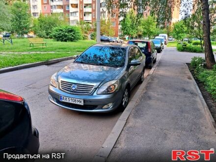 Сірий Джилі Мапл, об'ємом двигуна 1.8 л та пробігом 42 тис. км за 4000 $, фото 1 на Automoto.ua