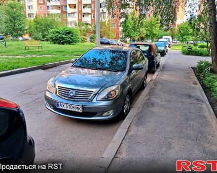 Серый Джили Мапл, объемом двигателя 1.8 л и пробегом 42 тыс. км за 4000 $, фото 1 на Automoto.ua