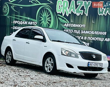 Білий Джилі СЛ, об'ємом двигуна 1.79 л та пробігом 184 тис. км за 3400 $, фото 4 на Automoto.ua