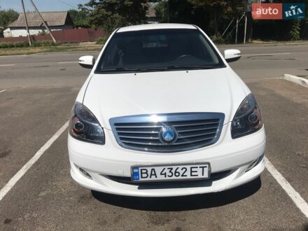 Білий Джилі СЛ, об'ємом двигуна 1.79 л та пробігом 96 тис. км за 3200 $, фото 1 на Automoto.ua