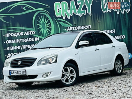 Білий Джилі СЛ, об'ємом двигуна 1.79 л та пробігом 184 тис. км за 3400 $, фото 1 на Automoto.ua