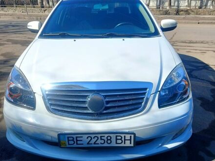 Белый Джили СЛ, объемом двигателя 1.8 л и пробегом 72 тыс. км за 4000 $, фото 1 на Automoto.ua