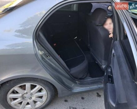 Сірий Джилі СЛ, об'ємом двигуна 1.79 л та пробігом 173 тис. км за 3989 $, фото 9 на Automoto.ua