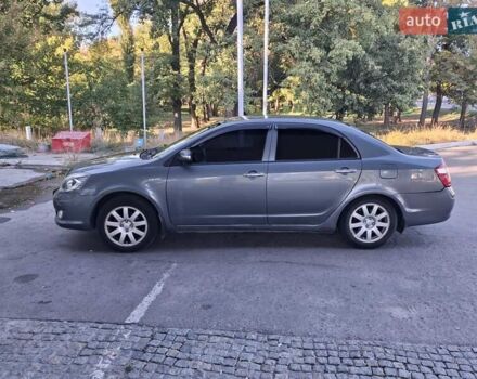 Сірий Джилі СЛ, об'ємом двигуна 1.79 л та пробігом 173 тис. км за 3989 $, фото 2 на Automoto.ua