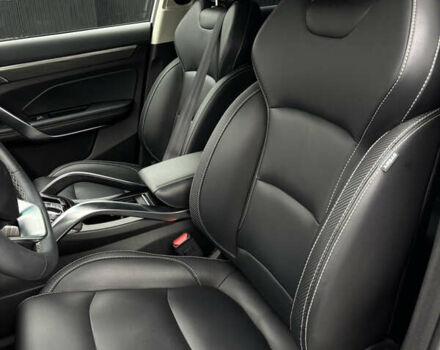 Джилі Atlas Pro 2022 у Полонном на Automoto.ua Білий Джилі Atlas Pro, об'ємом двигуна 1.48 л та пробігом 35 тис. км за 17000 $, фото 6 на Automoto.ua