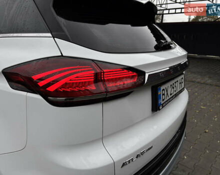 Джилі Atlas Pro 2022 у Полонном на Automoto.ua Білий Джилі Atlas Pro, об'ємом двигуна 1.48 л та пробігом 35 тис. км за 17000 $, фото 2 на Automoto.ua