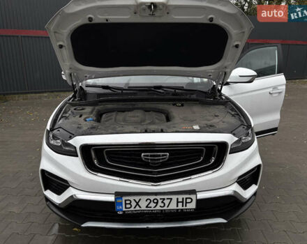 Джилі Atlas Pro 2022 у Полонном на Automoto.ua Білий Джилі Atlas Pro, об'ємом двигуна 1.48 л та пробігом 35 тис. км за 17000 $, фото 11 на Automoto.ua