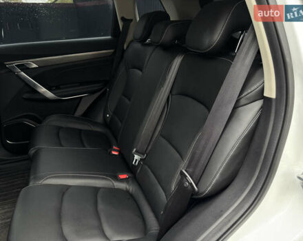 Джилі Atlas Pro 2022 у Полонном на Automoto.ua Білий Джилі Atlas Pro, об'ємом двигуна 1.48 л та пробігом 35 тис. км за 17000 $, фото 13 на Automoto.ua