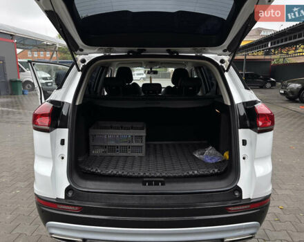 Джилі Atlas Pro 2022 у Полонном на Automoto.ua Білий Джилі Atlas Pro, об'ємом двигуна 1.48 л та пробігом 35 тис. км за 17000 $, фото 7 на Automoto.ua