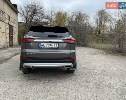Сірий Джилі Atlas Pro, об'ємом двигуна 1.48 л та пробігом 3 тис. км за 18000 $, фото 5 на Automoto.ua