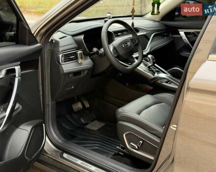 Сірий Джилі Atlas Pro, об'ємом двигуна 1.48 л та пробігом 3 тис. км за 18000 $, фото 33 на Automoto.ua