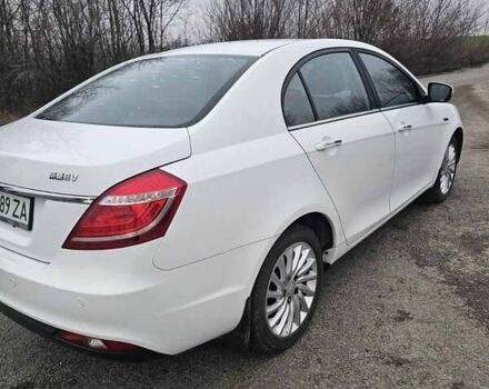 Белый Джили Emgrand EV253, объемом двигателя 0 л и пробегом 132 тыс. км за 9500 $, фото 3 на Automoto.ua