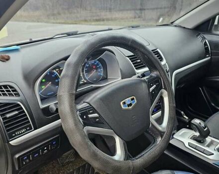 Белый Джили Emgrand EV253, объемом двигателя 0 л и пробегом 132 тыс. км за 9500 $, фото 7 на Automoto.ua