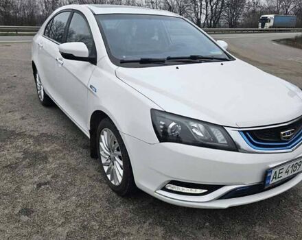 Белый Джили Emgrand EV253, объемом двигателя 0 л и пробегом 132 тыс. км за 9500 $, фото 1 на Automoto.ua
