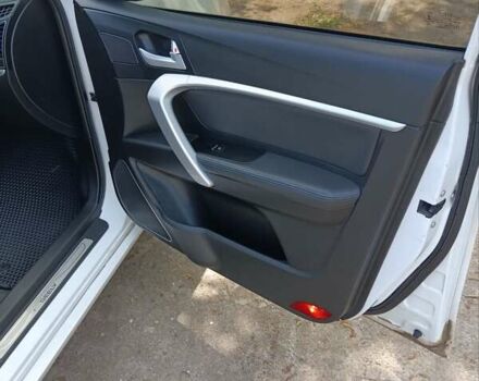 Белый Джили Emgrand EV253, объемом двигателя 0 л и пробегом 107 тыс. км за 10600 $, фото 12 на Automoto.ua