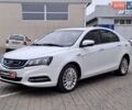 Білий Джилі Emgrand EV253, об'ємом двигуна 0 л та пробігом 160 тис. км за 8640 $, фото 1 на Automoto.ua