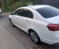 Белый Джили Emgrand EV350, объемом двигателя 0 л и пробегом 131 тыс. км за 13300 $, фото 4 на Automoto.ua