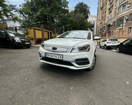 Белый Джили Emgrand EV350, объемом двигателя 0 л и пробегом 85 тыс. км за 10699 $, фото 7 на Automoto.ua