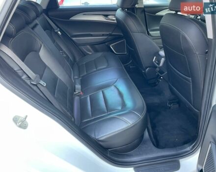 Білий Джилі Geometry A, об'ємом двигуна 0 л та пробігом 20 тис. км за 13900 $, фото 9 на Automoto.ua
