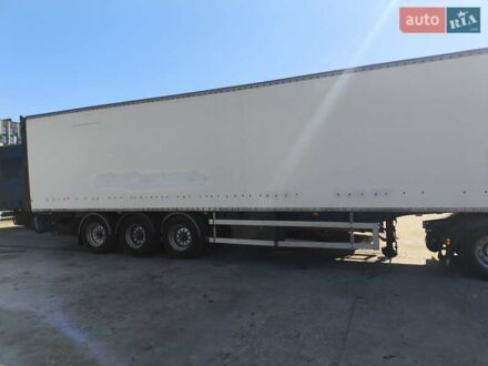 Белый Дженерал Трейлерс RC, объемом двигателя 0 л и пробегом 300 тыс. км за 4350 $, фото 1 на Automoto.ua