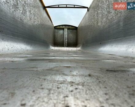 Черный Дженерал Трейлерс Trailers, объемом двигателя 0 л и пробегом 100 тыс. км за 13999 $, фото 3 на Automoto.ua