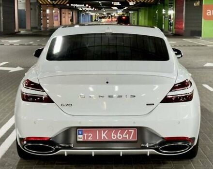 Белый Генезис G70, объемом двигателя 3.3 л и пробегом 27 тыс. км за 31500 $, фото 11 на Automoto.ua
