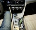 Белый Генезис G70, объемом двигателя 3.3 л и пробегом 27 тыс. км за 31500 $, фото 4 на Automoto.ua