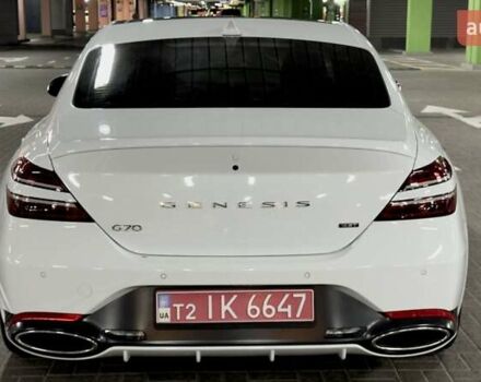 Белый Генезис G70, объемом двигателя 3.3 л и пробегом 27 тыс. км за 31500 $, фото 15 на Automoto.ua