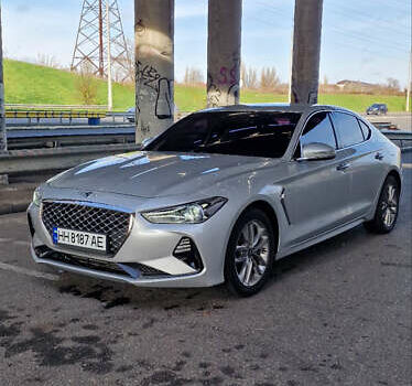 Сірий Генезис G70, об'ємом двигуна 2.2 л та пробігом 153 тис. км за 20500 $, фото 2 на Automoto.ua