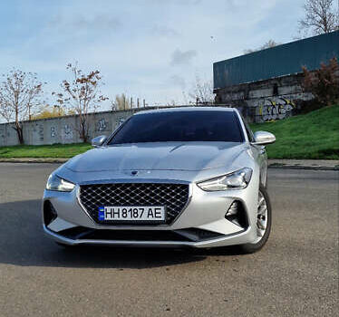 Сірий Генезис G70, об'ємом двигуна 2.2 л та пробігом 153 тис. км за 20500 $, фото 4 на Automoto.ua