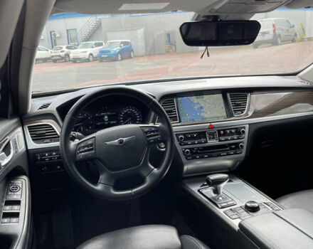 Черный Генезис G80, объемом двигателя 3.34 л и пробегом 289 тыс. км за 15900 $, фото 10 на Automoto.ua