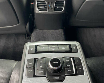 Черный Генезис G80, объемом двигателя 3.34 л и пробегом 289 тыс. км за 15900 $, фото 36 на Automoto.ua