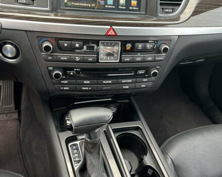 Генезис G80, об'ємом двигуна 3.78 л та пробігом 58 тис. км за 28000 $, фото 14 на Automoto.ua