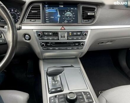 Генезис G80, объемом двигателя 5 л и пробегом 81 тыс. км за 29000 $, фото 26 на Automoto.ua