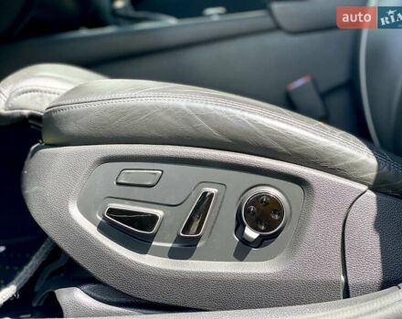Серый Генезис G80, объемом двигателя 3.78 л и пробегом 70 тыс. км за 19500 $, фото 21 на Automoto.ua