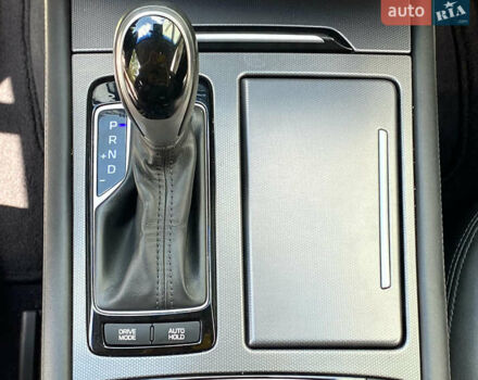 Серый Генезис G80, объемом двигателя 3.78 л и пробегом 70 тыс. км за 19500 $, фото 25 на Automoto.ua