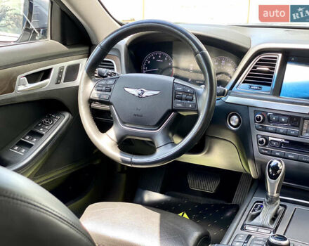 Серый Генезис G80, объемом двигателя 3.78 л и пробегом 70 тыс. км за 19500 $, фото 30 на Automoto.ua