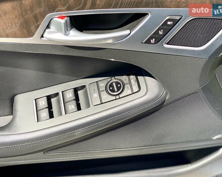 Серый Генезис G80, объемом двигателя 3.78 л и пробегом 70 тыс. км за 19500 $, фото 19 на Automoto.ua