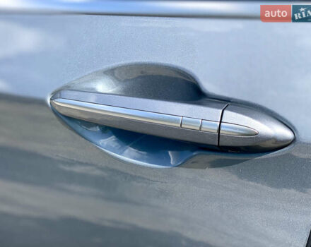 Серый Генезис G80, объемом двигателя 3.78 л и пробегом 70 тыс. км за 19500 $, фото 17 на Automoto.ua