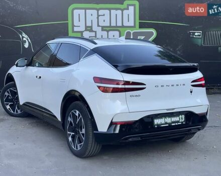 Белый Генезис GV60, объемом двигателя 0 л и пробегом 5 тыс. км за 30500 $, фото 5 на Automoto.ua