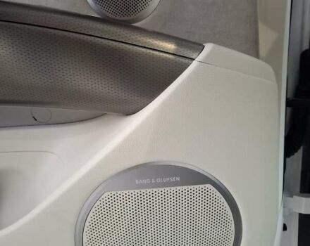 Білий Генезис GV60, об'ємом двигуна 0 л та пробігом 13 тис. км за 36000 $, фото 15 на Automoto.ua