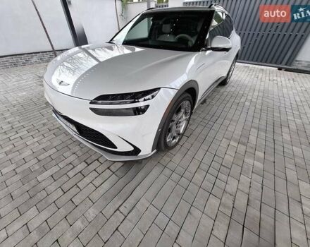 Білий Генезис GV60, об'ємом двигуна 0 л та пробігом 13 тис. км за 36000 $, фото 1 на Automoto.ua
